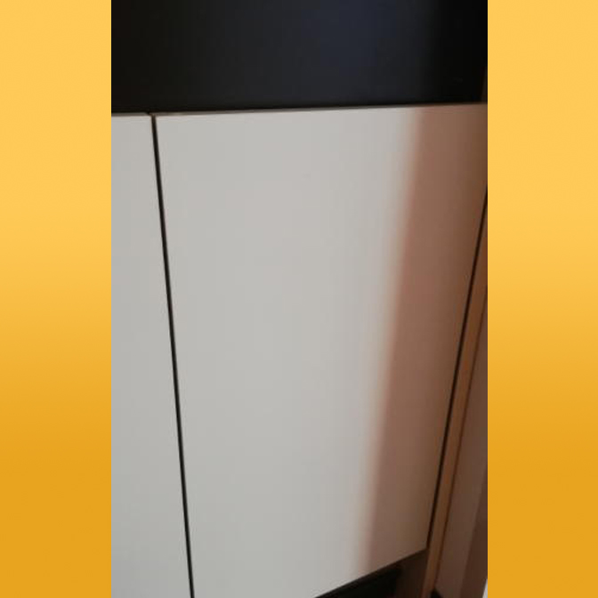 キッチン扉割れ